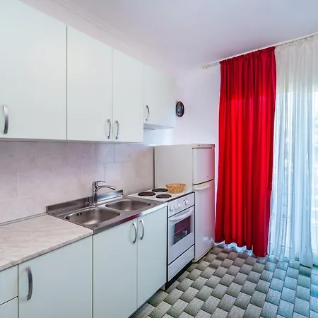 Sunce Apartment Sukošan