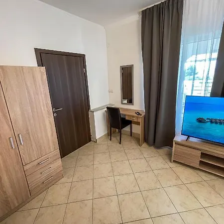 Sunce Apartment Sukošan
